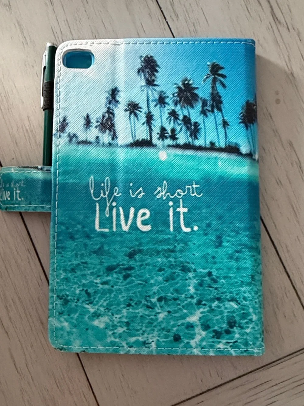 Ocean 🌊 IPad Mini case with Card Slots and magnetic closure.